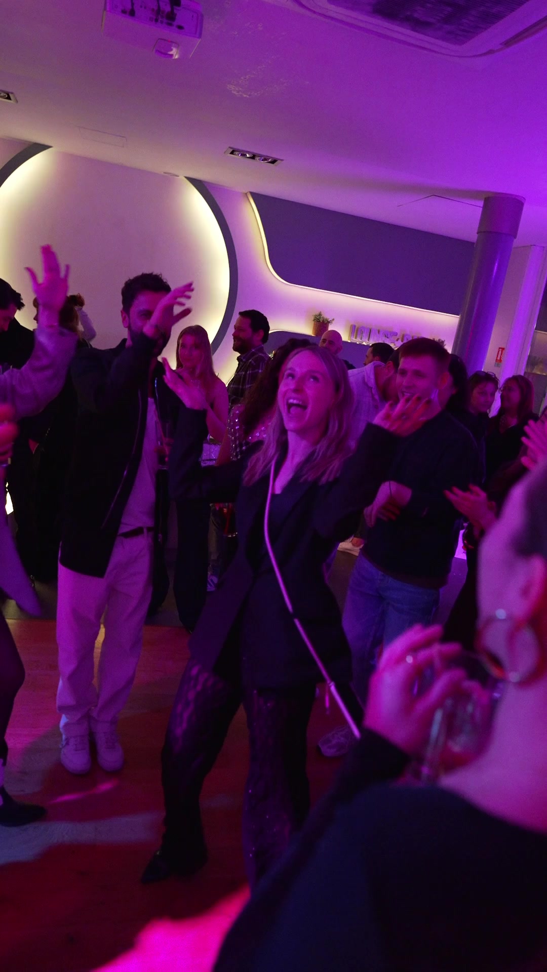Invités sur la piste de danse lors des 30 ans d’Anthony Colette