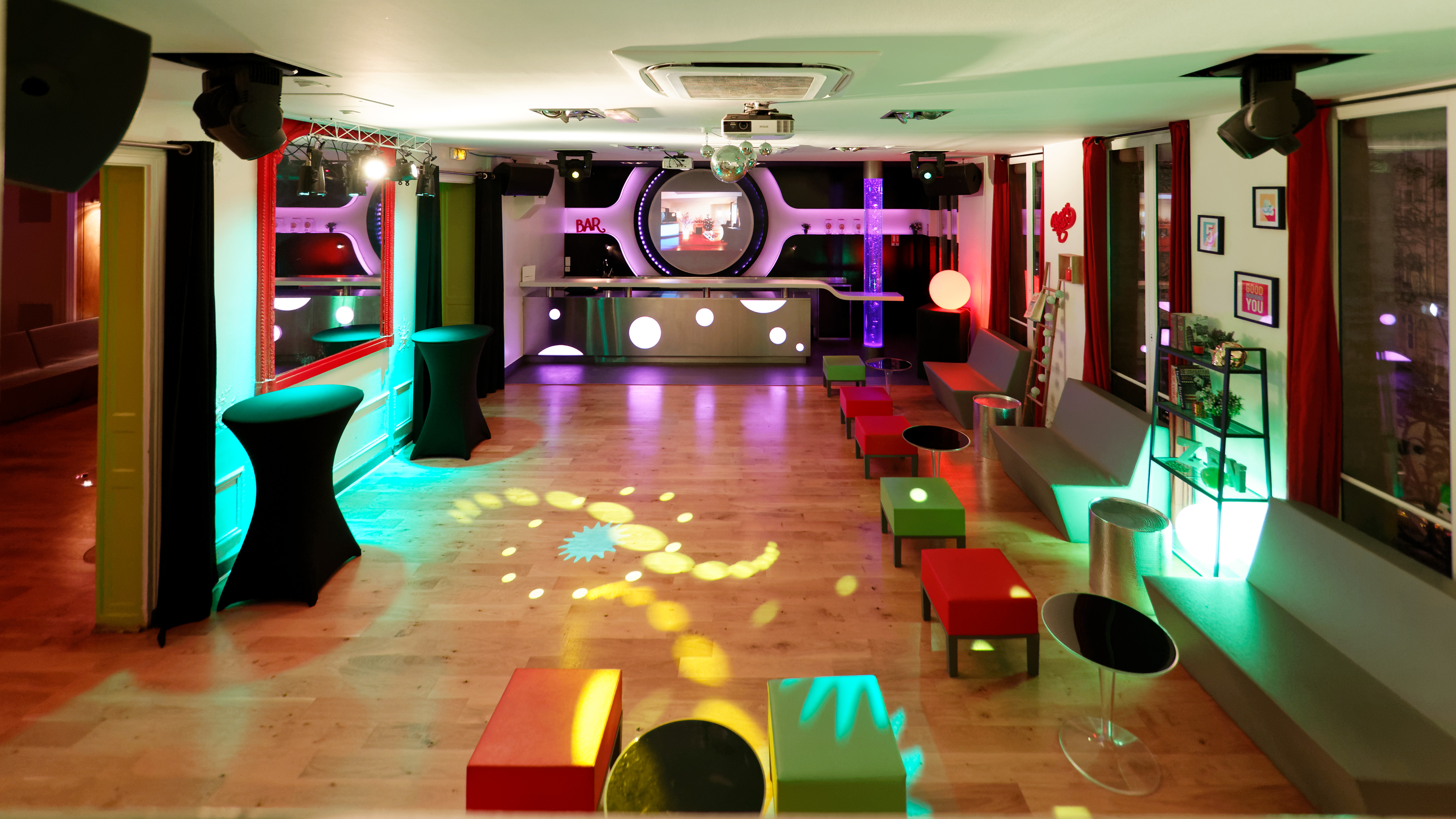 Salon Lafayette – soirée et piste de danse